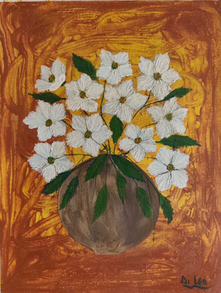 Vaso di fiori bianchi su fondo arancione - Tela - 30x40 - (2024)
